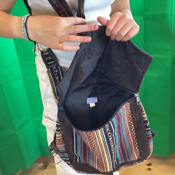 Mexicali Blues shoulder bag/ backpack, NWOT - Picture 4 of 4